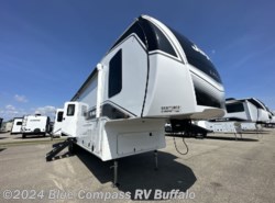 New 2025 Jayco Eagle 335RDOK available in West Seneca, New York