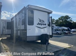 New 2025 Jayco Jay Flight Bungalow 40RLTS available in West Seneca, New York