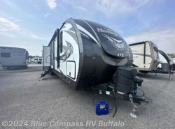 Used 2019 Forest River Wildwood Heritage Glen LTZ 300BH available in West Seneca, New York