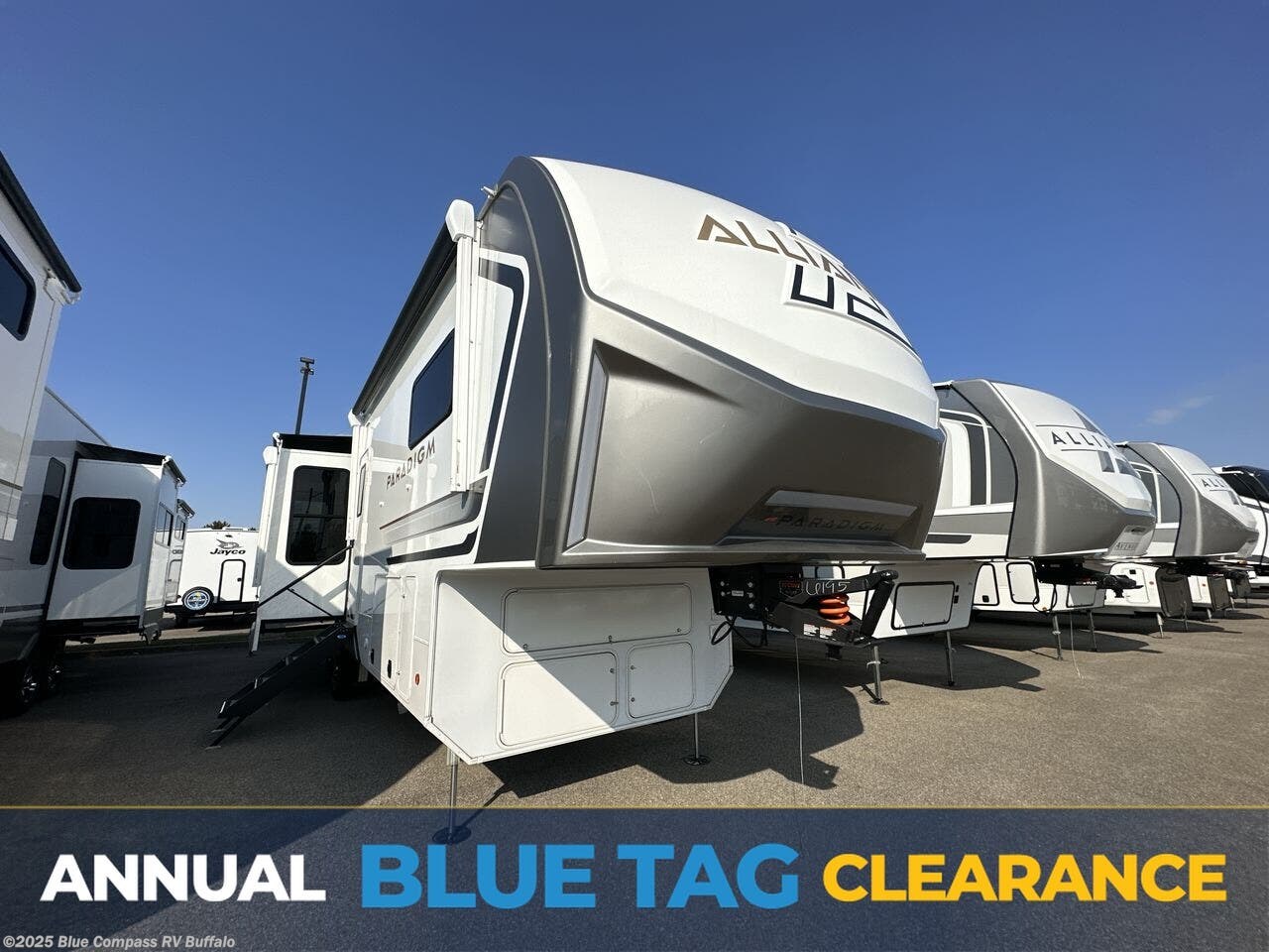 New 2025 Alliance RV Paradigm 310RL available in West Seneca, New York