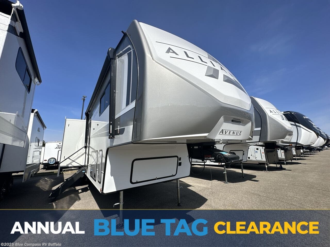 New 2025 Alliance RV Avenue 38DBL available in West Seneca, New York