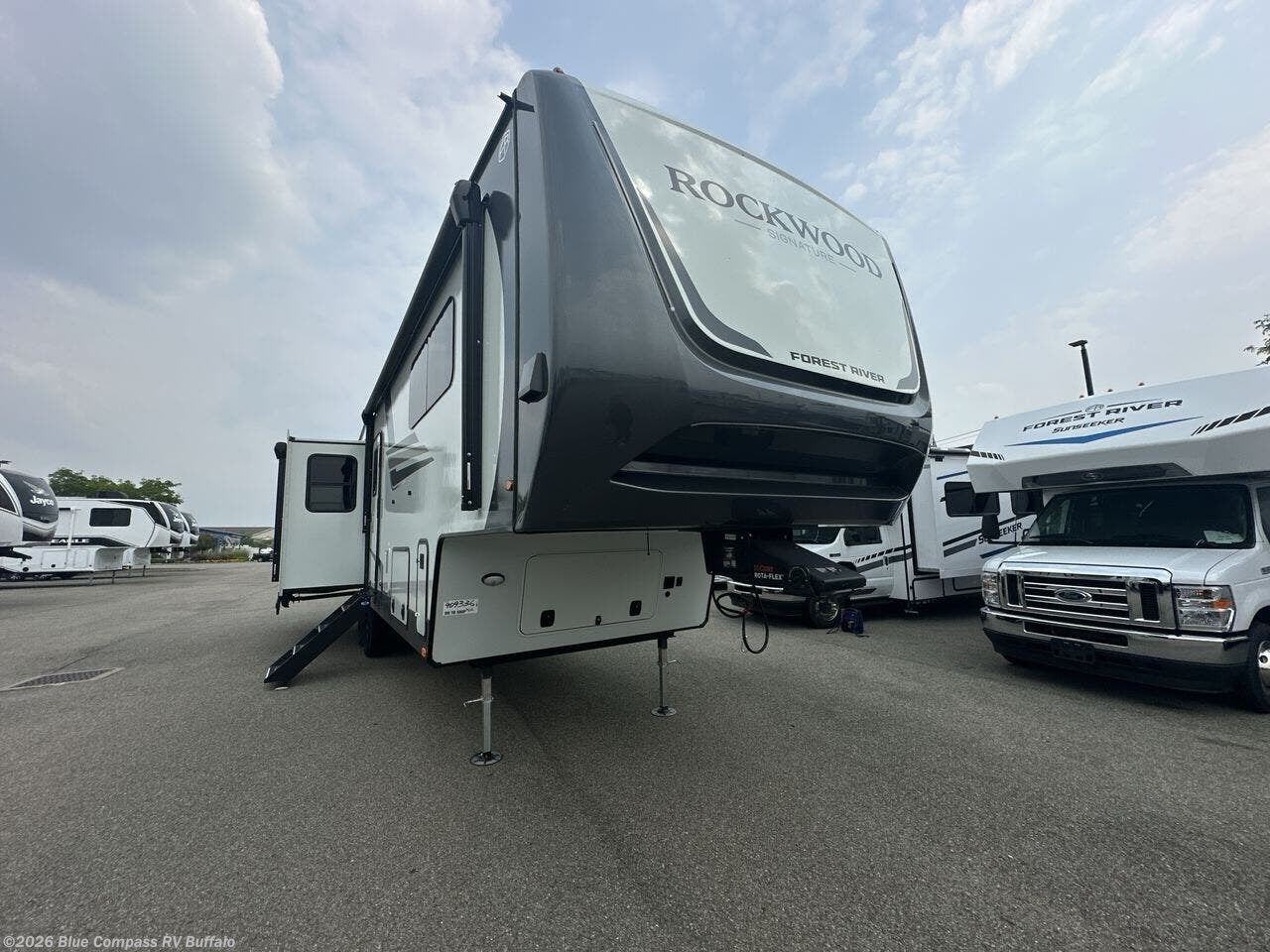 New 2026 Forest River Rockwood Signature R361RLS available in West Seneca, New York