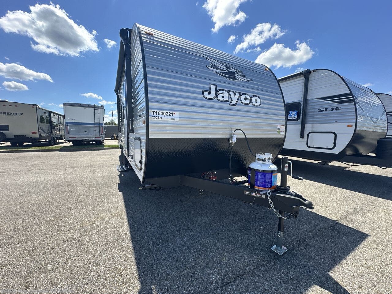New 2026 Jayco Jay Flight SLX 250BH available in West Seneca, New York