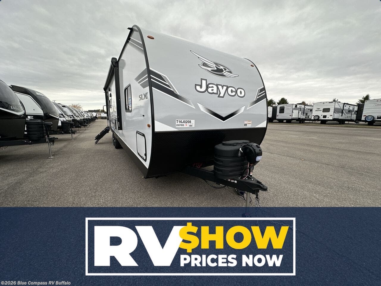New 2026 Jayco Jay Flight SLX 295TBS available in West Seneca, New York