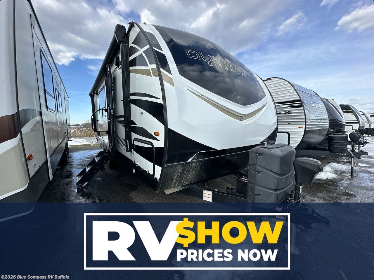 Used 2021 Keystone Outback Ultra Lite 221UMD available in West Seneca, New York