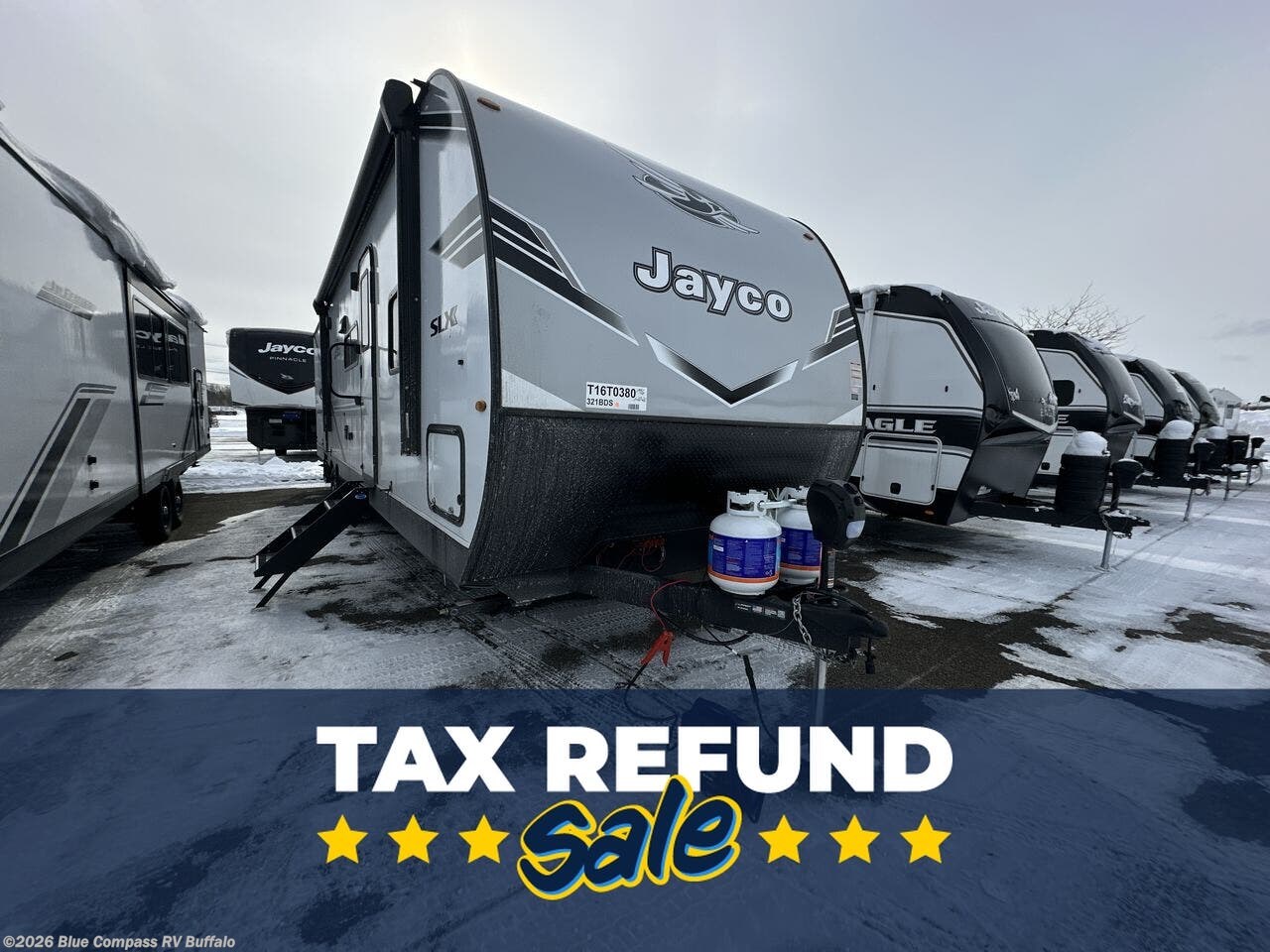 New 2026 Jayco Jay Flight SLX 321BDS available in West Seneca, New York