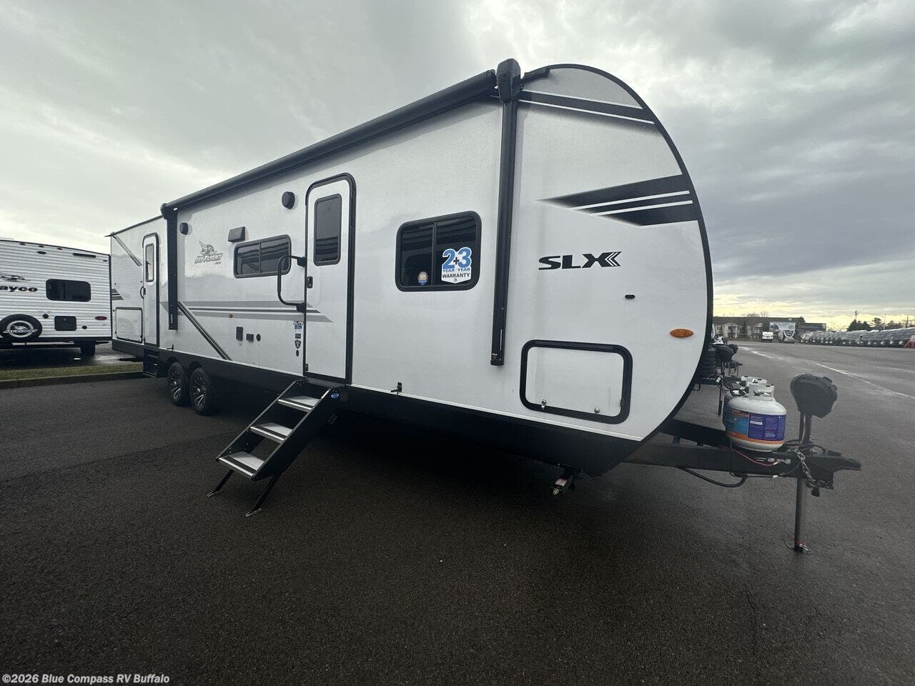 New 2026 Jayco Jay Flight SLX 321BDS available in West Seneca, New York