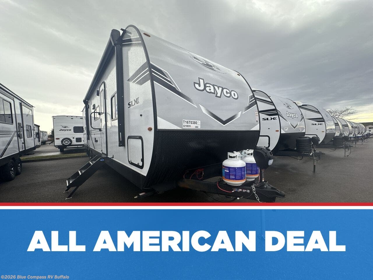New 2026 Jayco Jay Flight SLX 321BDS available in West Seneca, New York
