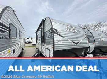 New 2026 Jayco Jay Flight SLX 175FQ available in West Seneca, New York