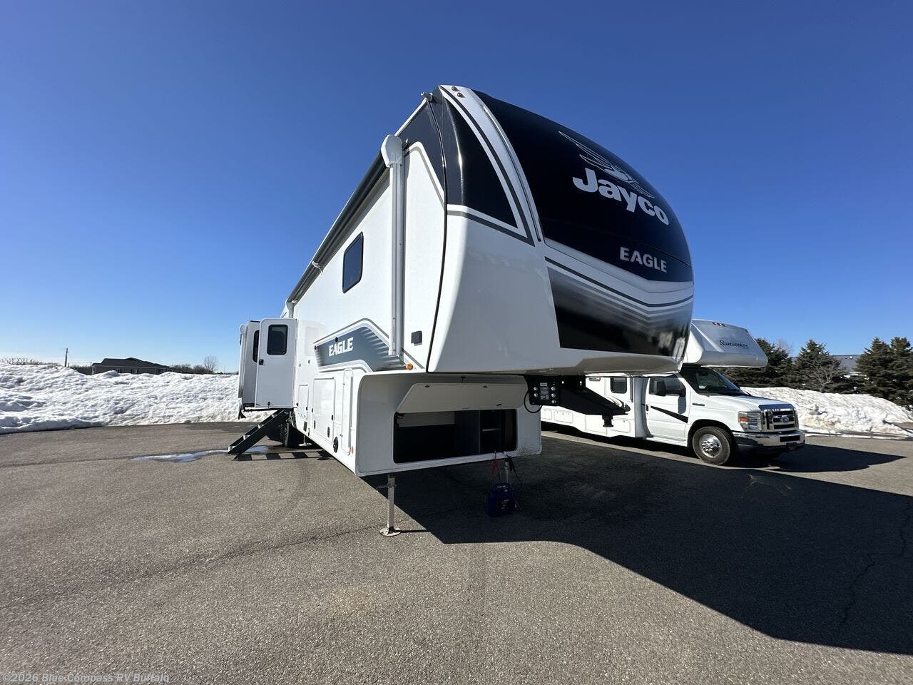 New 2026 Jayco Eagle 355MBQS available in West Seneca, New York