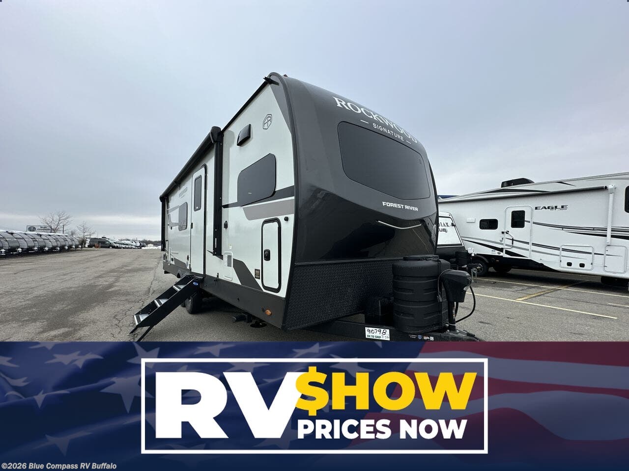 New 2026 Forest River Rockwood Signature 8263MBR available in West Seneca, New York