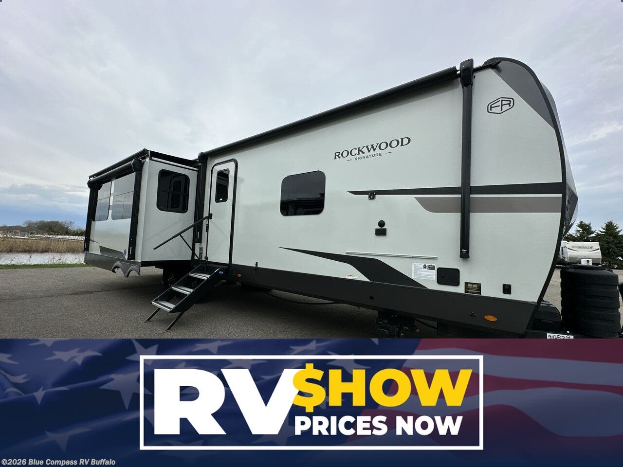 New 2026 Forest River Rockwood Signature 8337RL available in West Seneca, New York