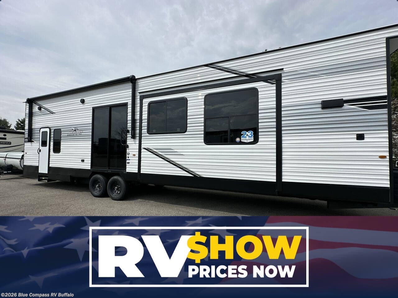 New 2026 Jayco Jay Flight Bungalow 404LOFT DS available in West Seneca, New York