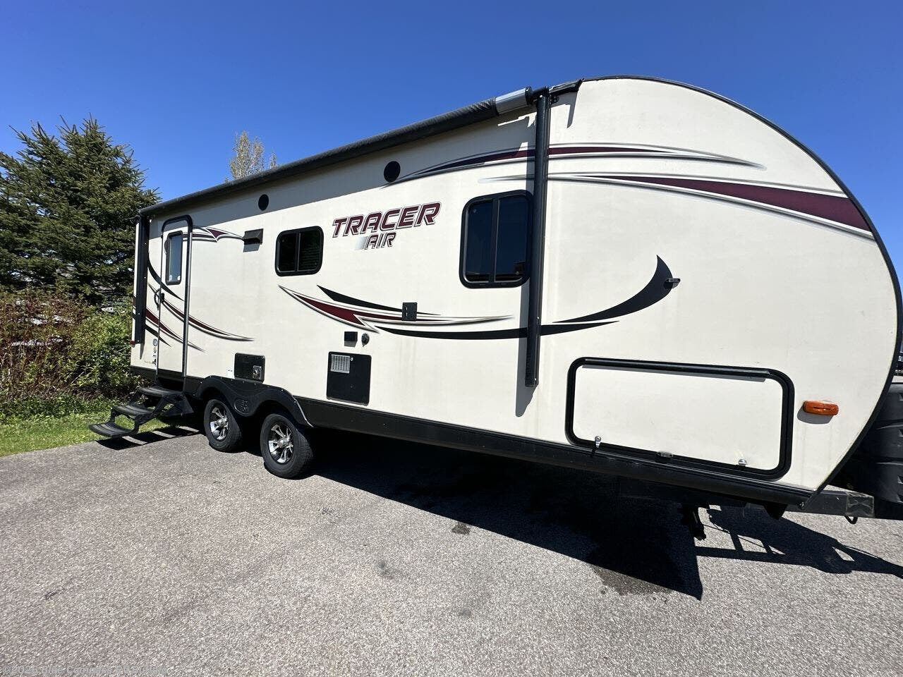 Used 2017 Prime Time Tracer Air 235AIR available in West Seneca, New York