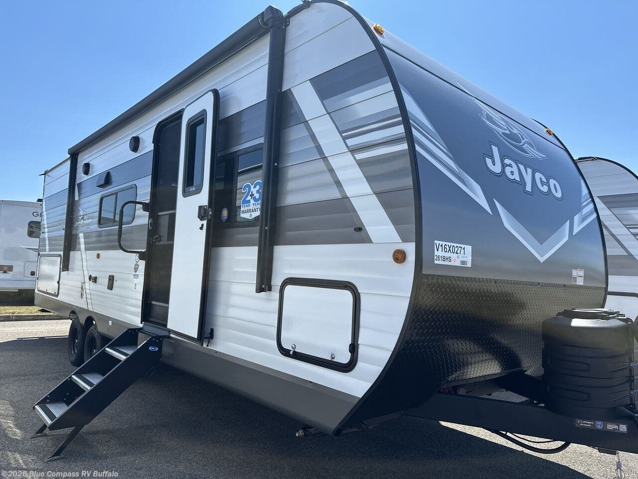New 2027 Jayco Jay Flight 261BHS available in West Seneca, New York