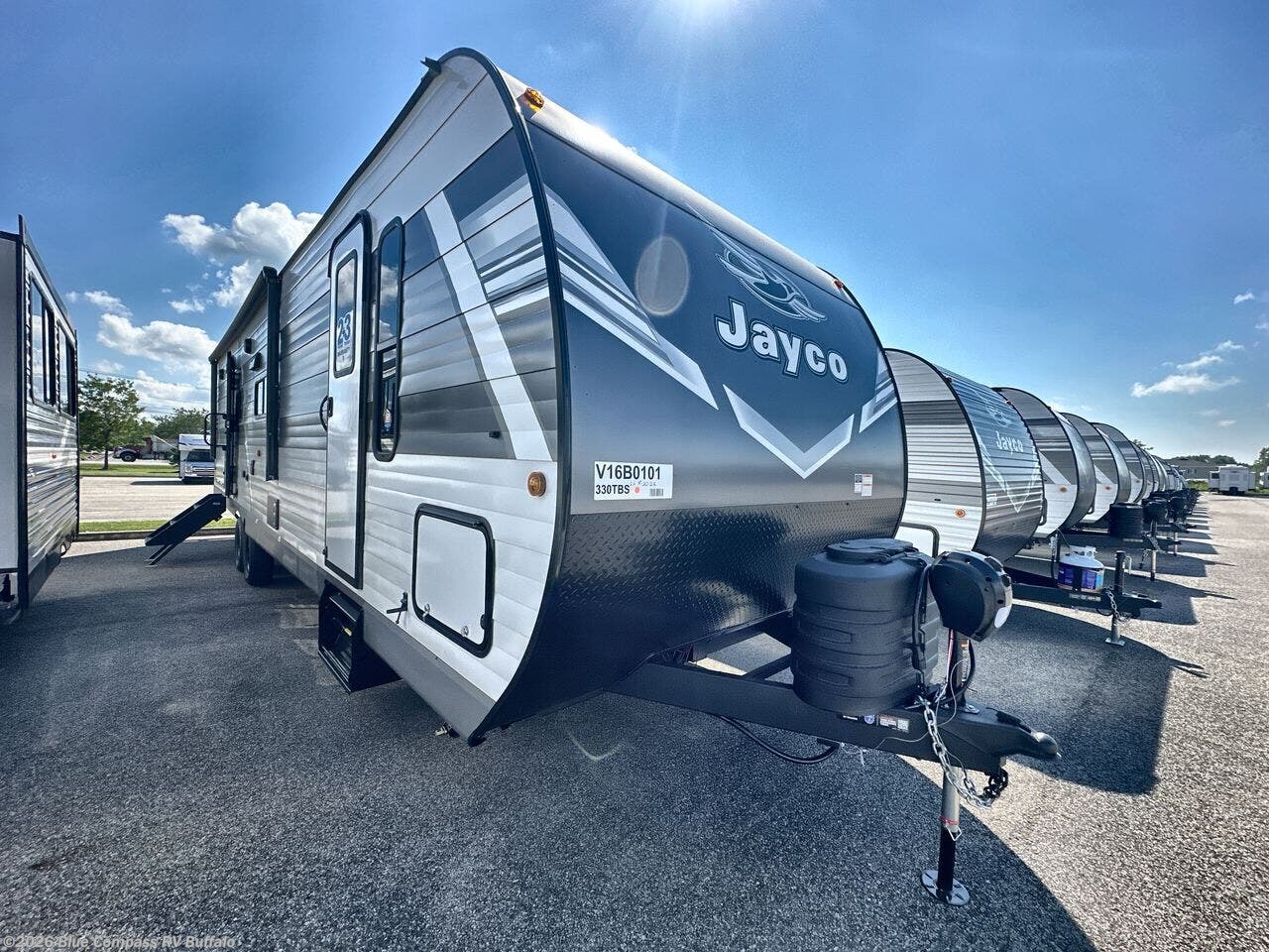 New 2027 Jayco Jay Flight 330TBS available in West Seneca, New York