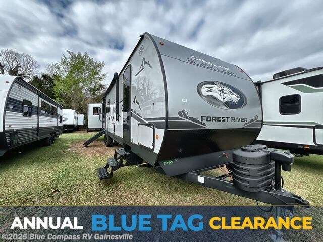 New 2025 Forest River Cherokee Wolf Den 306MM available in Alachua, Florida
