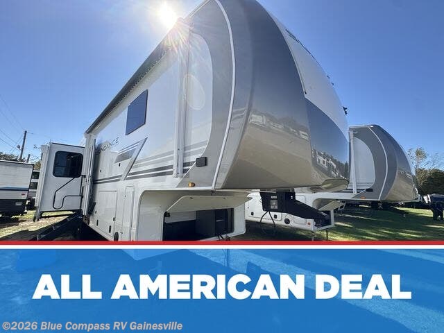 New 2026 Heartland Sundance 32RLBS available in Alachua, Florida