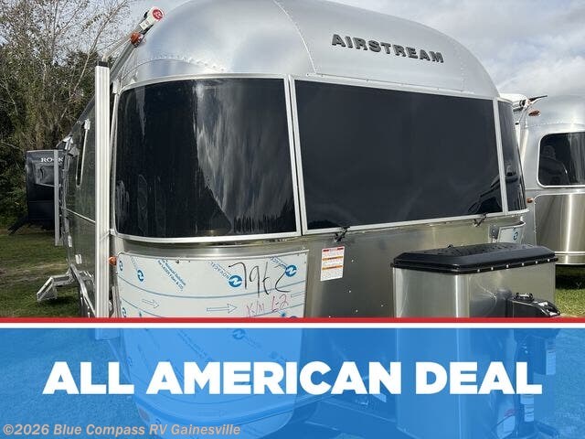 New 2026 Airstream Globetrotter 25FB available in Alachua, Florida