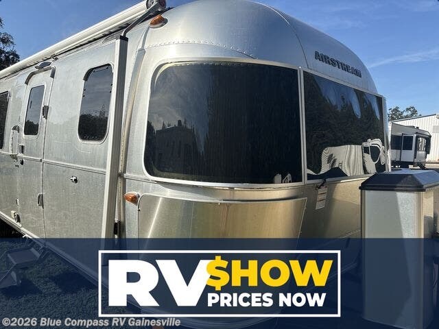 Used 2018 Airstream Classic 33FB available in Alachua, Florida