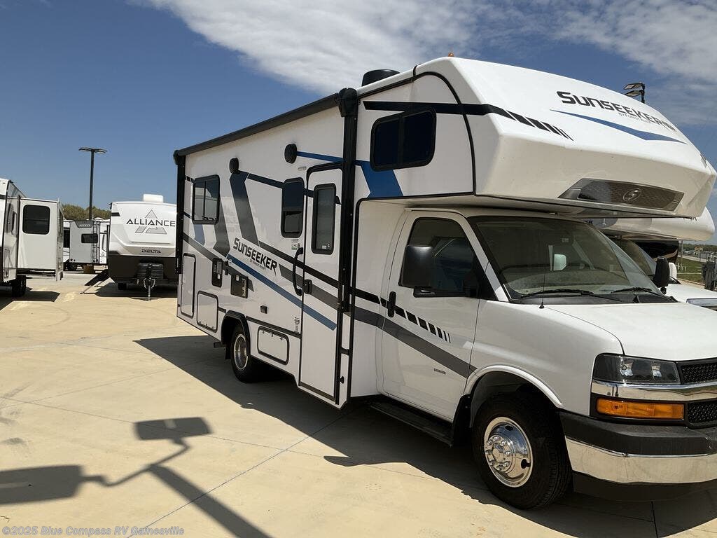 New 2026 Forest River Sunseeker LE 2350LE Chevy available in Alachua, Florida