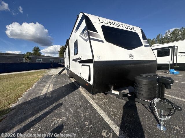 New 2026 East to West Longitude 319BH available in Alachua, Florida