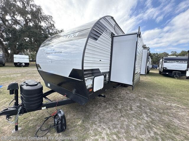 New 2026 East to West Acclaim 2550DS available in Alachua, Florida