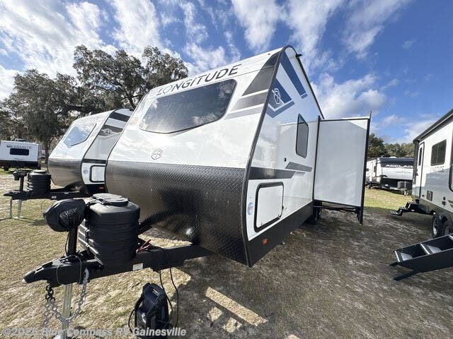New 2026 East to West Longitude 255BH available in Alachua, Florida
