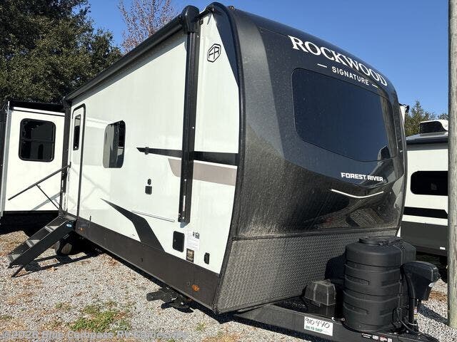 New 2026 Forest River Rockwood Signature 8337RL available in Alachua, Florida