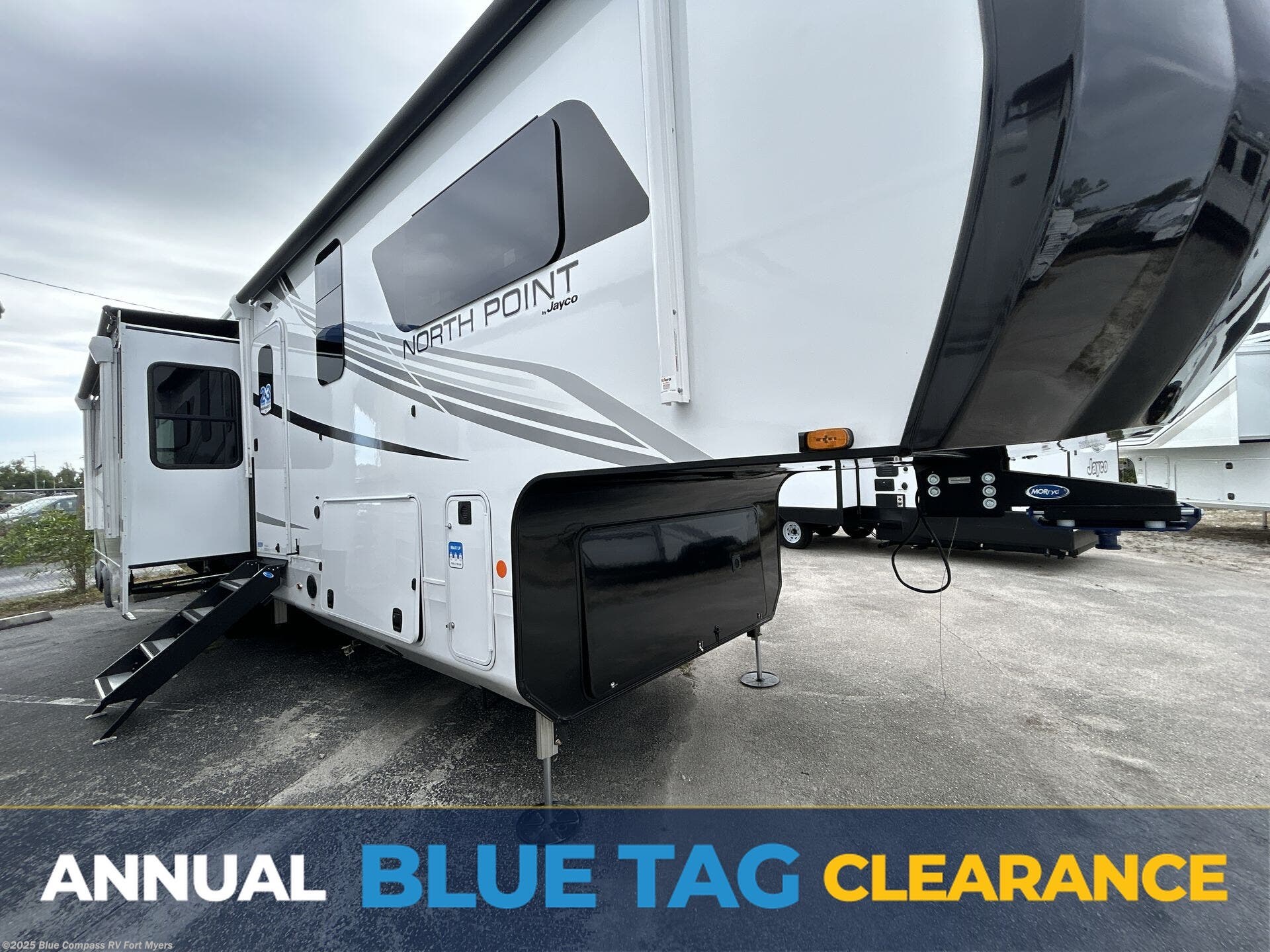 New 2025 Jayco North Point 390CKDS available in Fort Myers, Florida