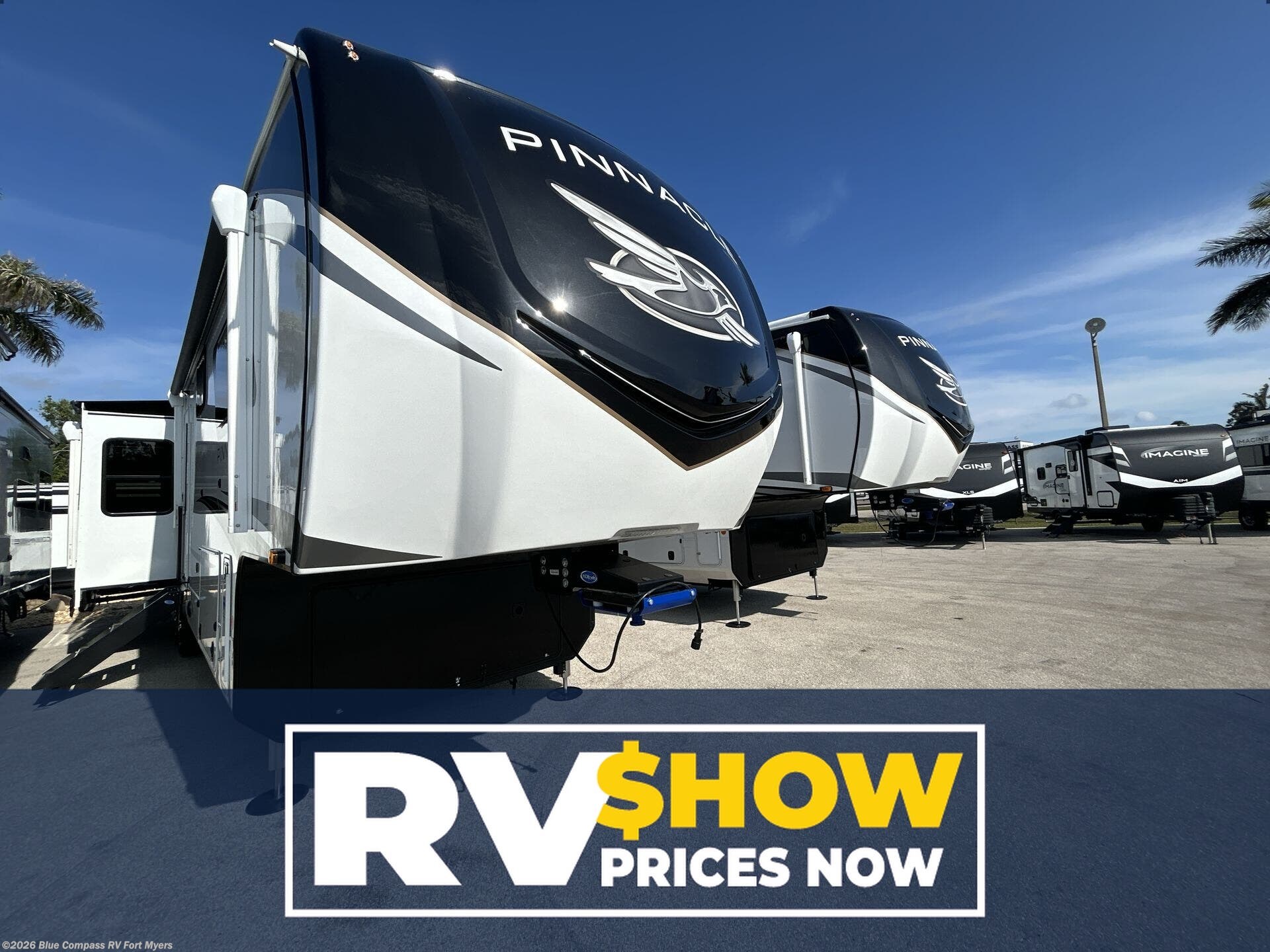 New 2025 Jayco Pinnacle 38KPTS available in Fort Myers, Florida