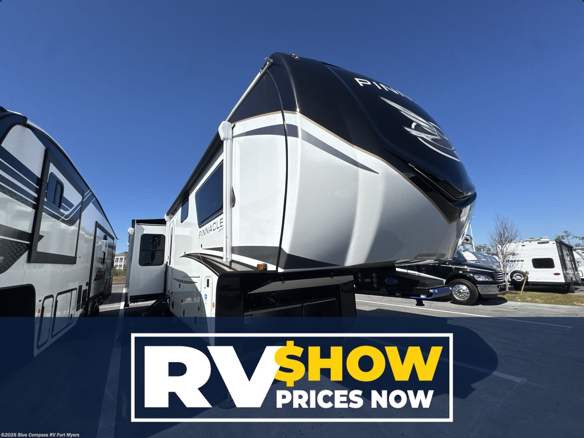 New 2025 Jayco Pinnacle 38KPTS available in Fort Myers, Florida