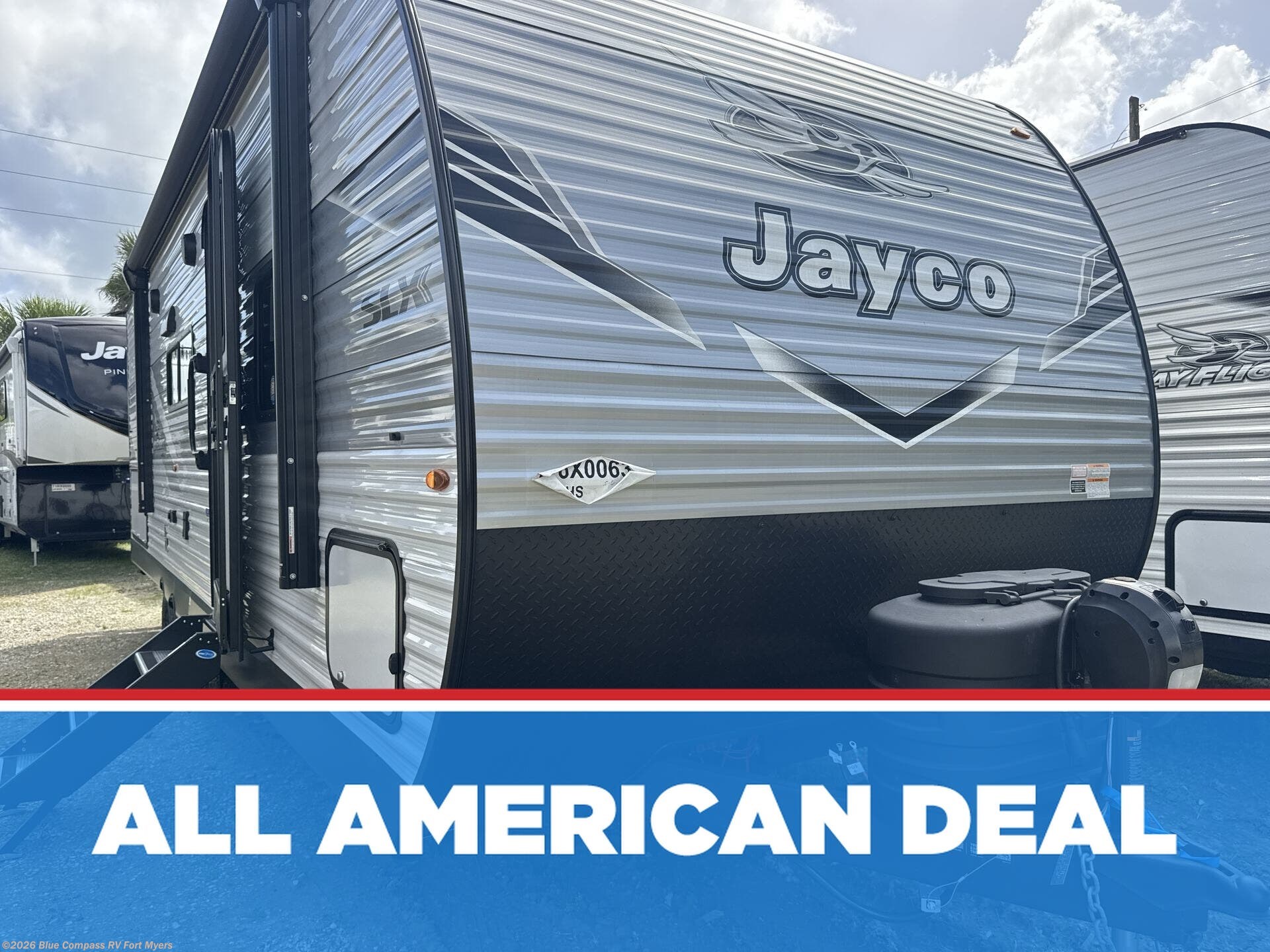 New 2025 Jayco Jay Flight SLX 261BHS available in Fort Myers, Florida
