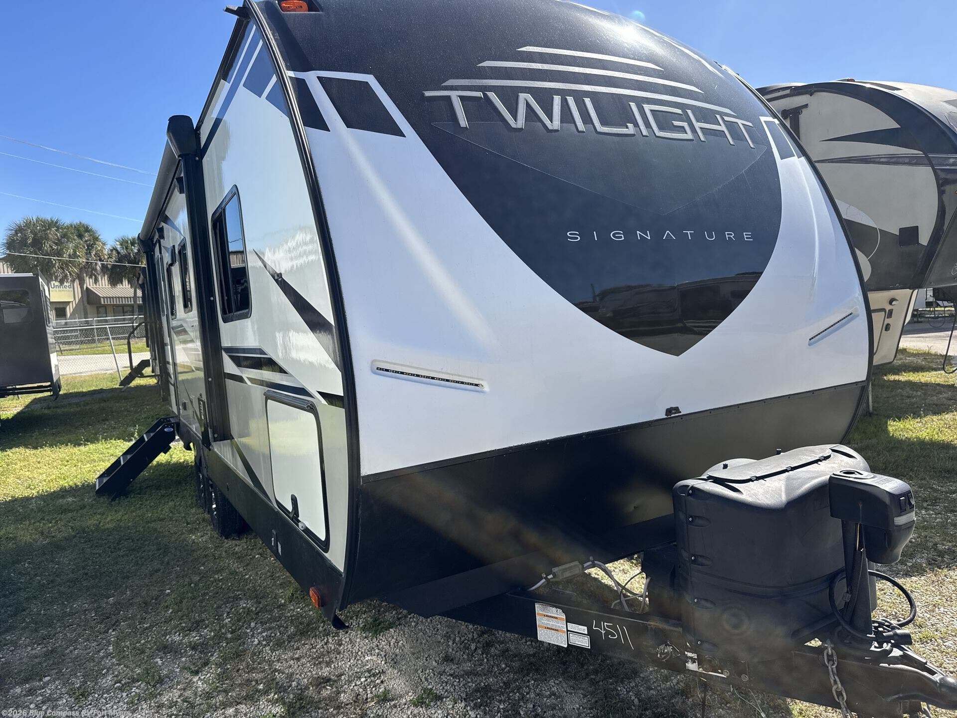 Used 2023 Cruiser RV Twilight Signature TWS 2100 available in Fort Myers, Florida