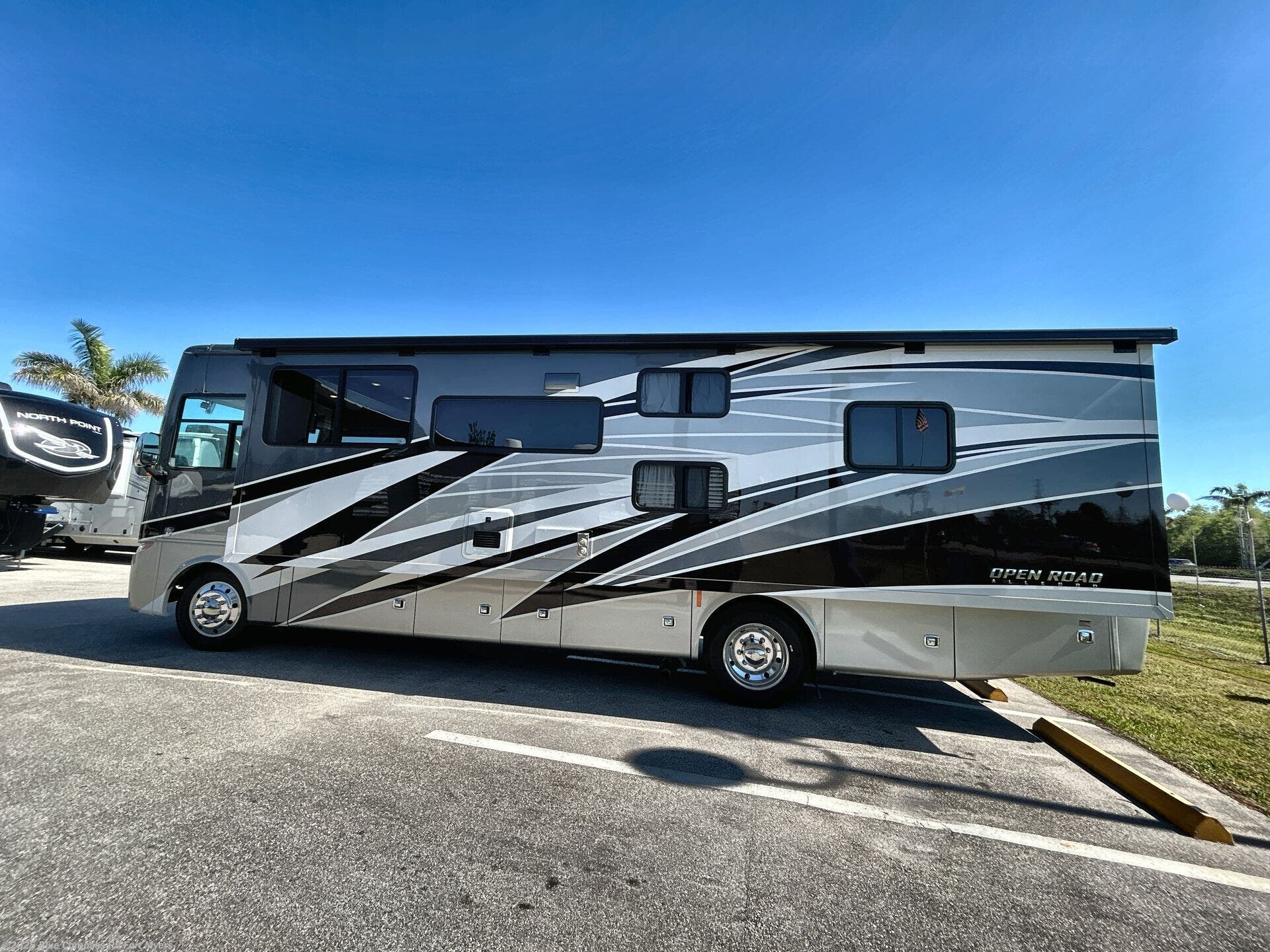 Used 2022 Tiffin Open Road Allegro 32 FA available in Fort Myers, Florida