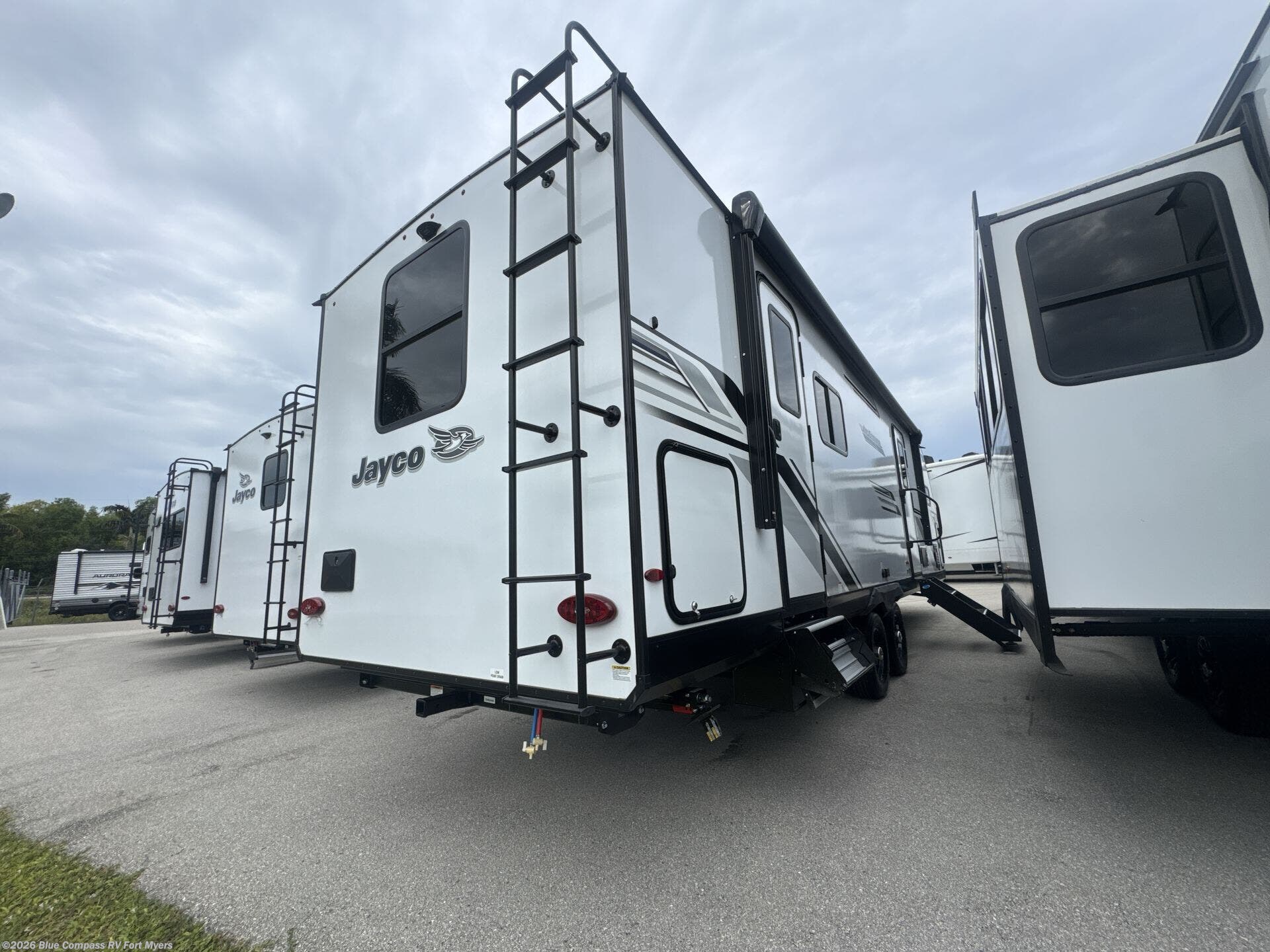New 2026 Jayco Jay Feather 26FK available in Fort Myers, Florida