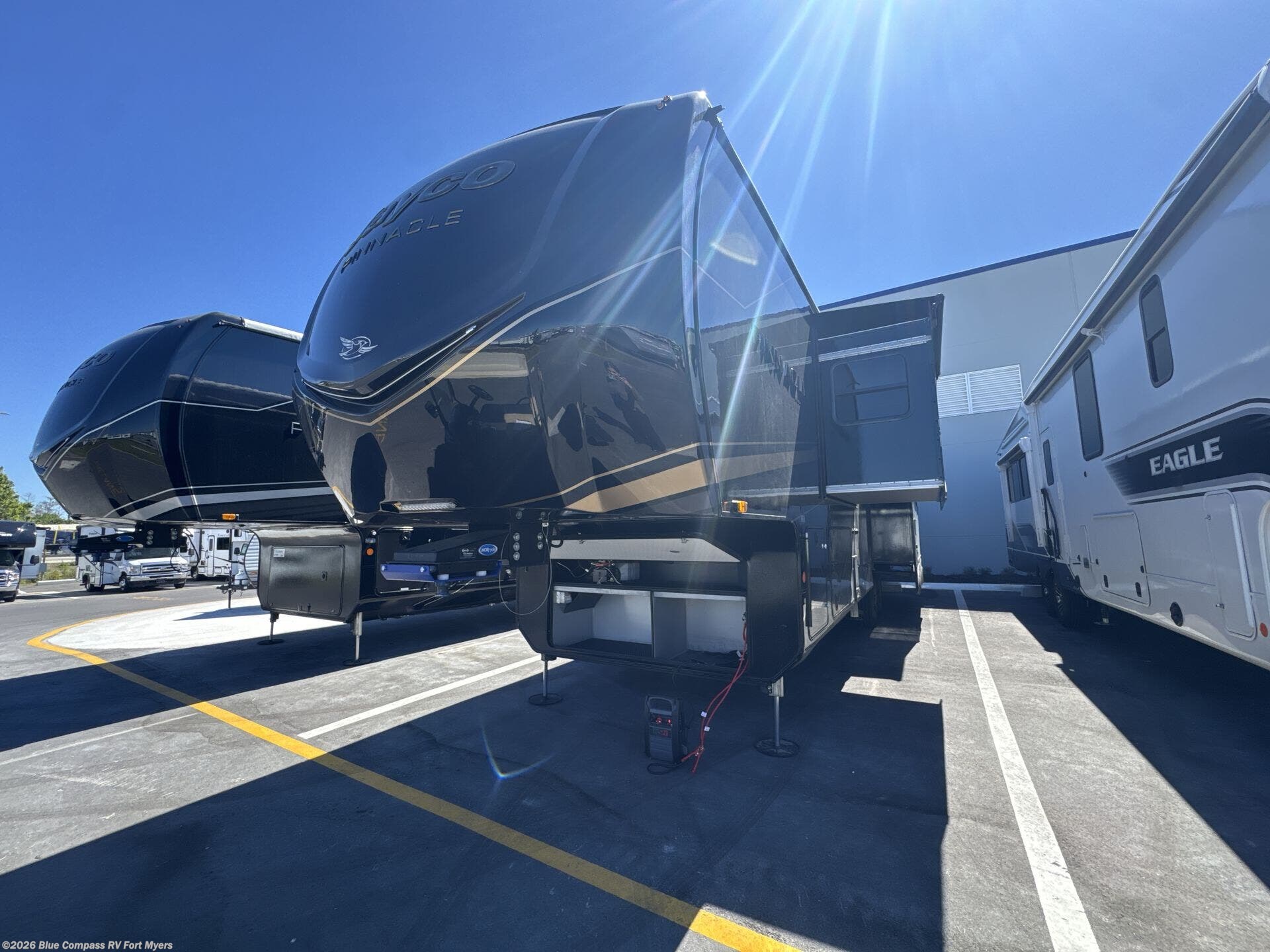 New 2026 Jayco Pinnacle 36FBTS available in Fort Myers, Florida