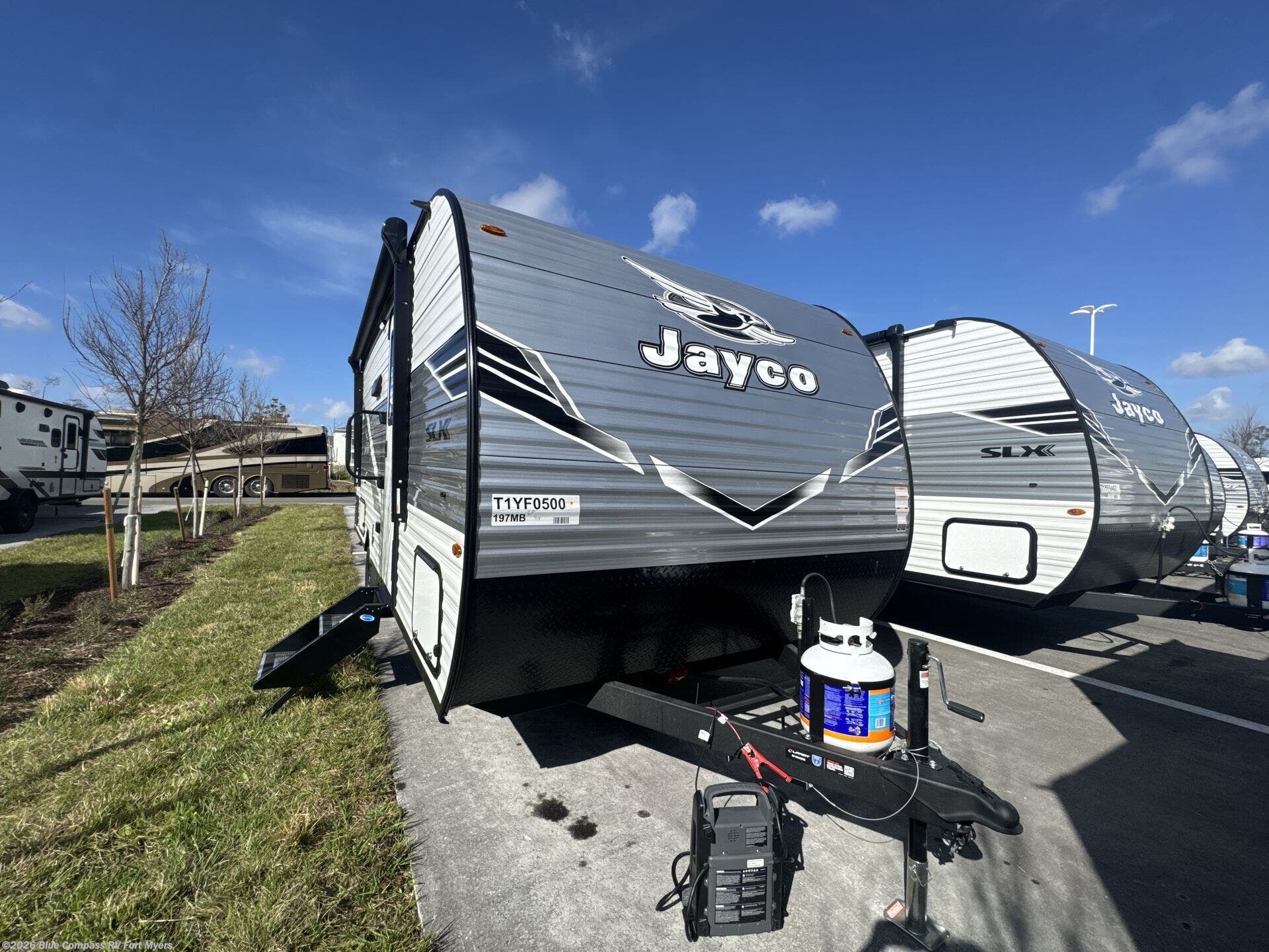 New 2026 Jayco Jay Flight SLX 197MB available in Fort Myers, Florida