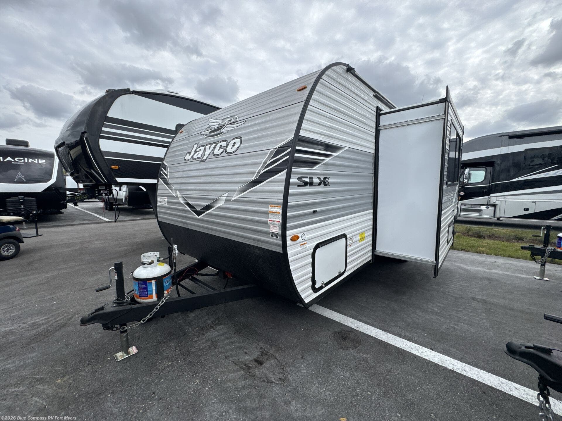 New 2026 Jayco Jay Flight SLX 197MB available in Fort Myers, Florida