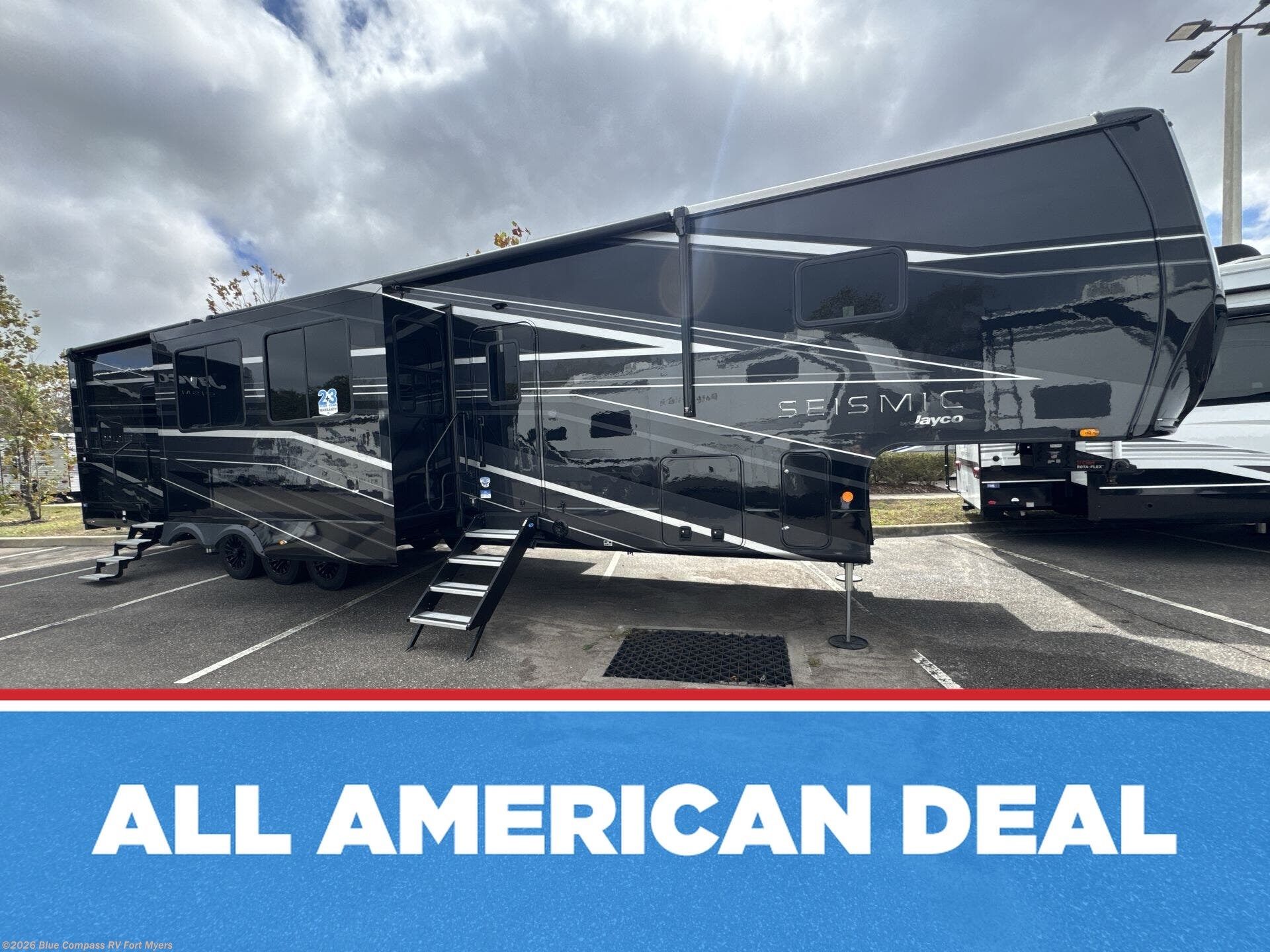 New 2026 Jayco Seismic 395 available in Fort Myers, Florida