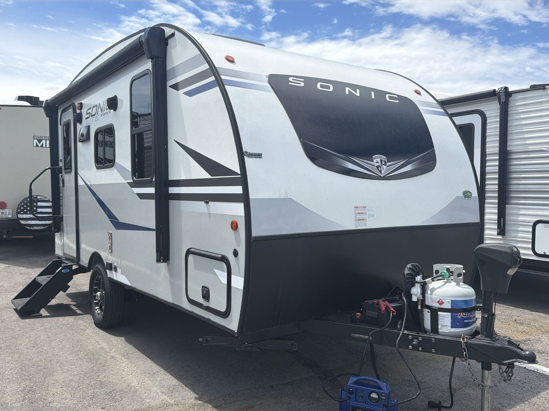 Used 2023 Venture RV Sonic Lite SL150VRK available in Fort Myers, Florida
