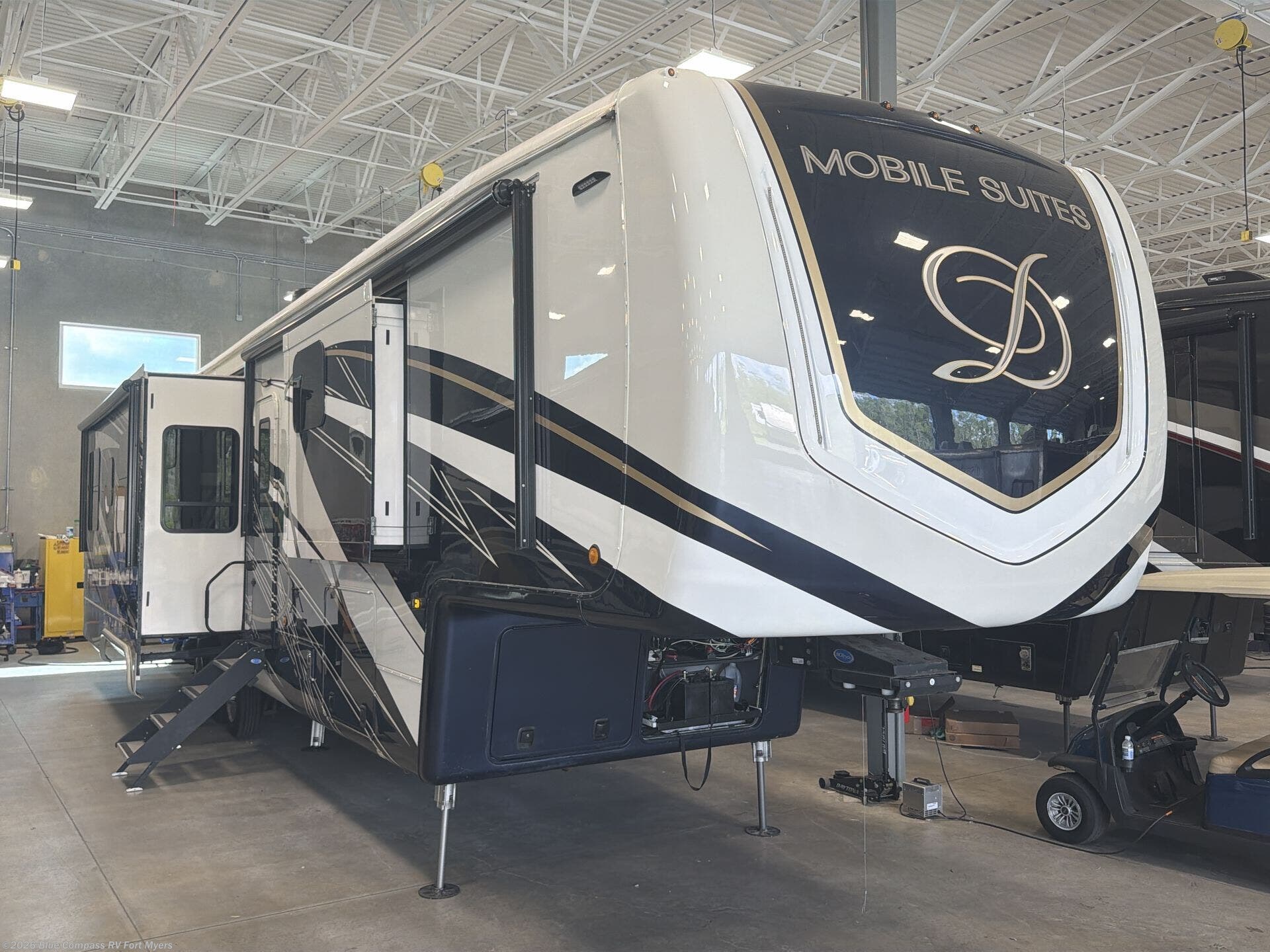 Used 2023 DRV Mobile Suites HOUSTON available in Fort Myers, Florida
