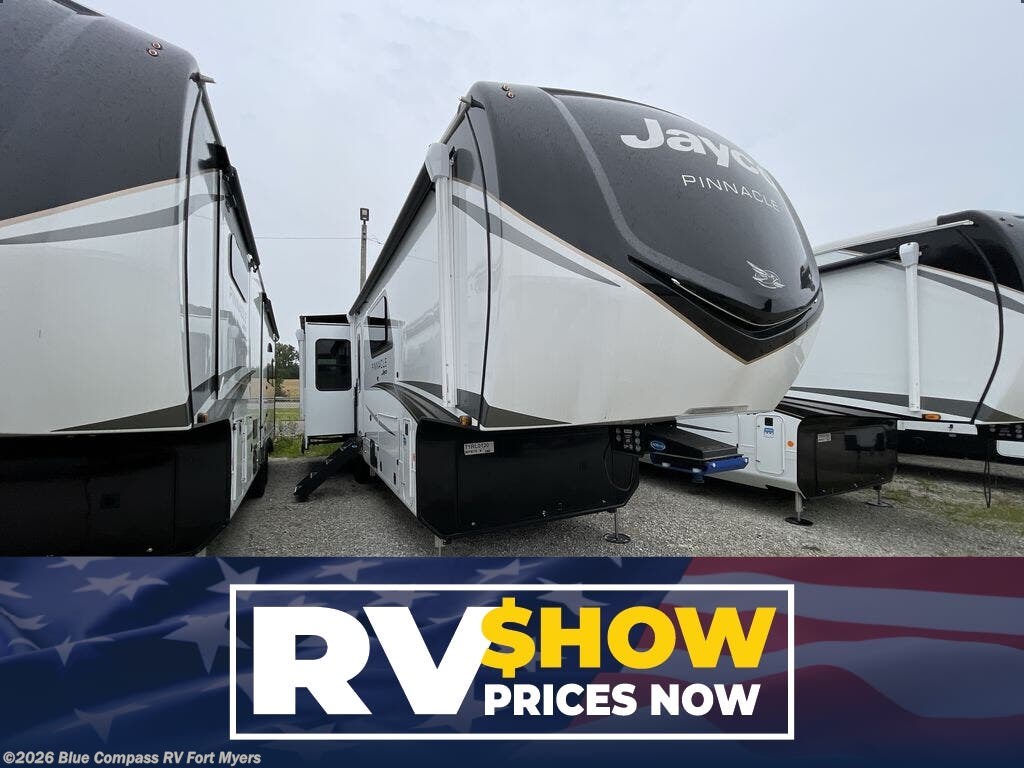 New 2026 Jayco Pinnacle 36FBTS available in Fort Myers, Florida