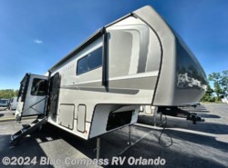 New 2025 Alliance RV Avenue 32RLS available in Casselberry, Florida