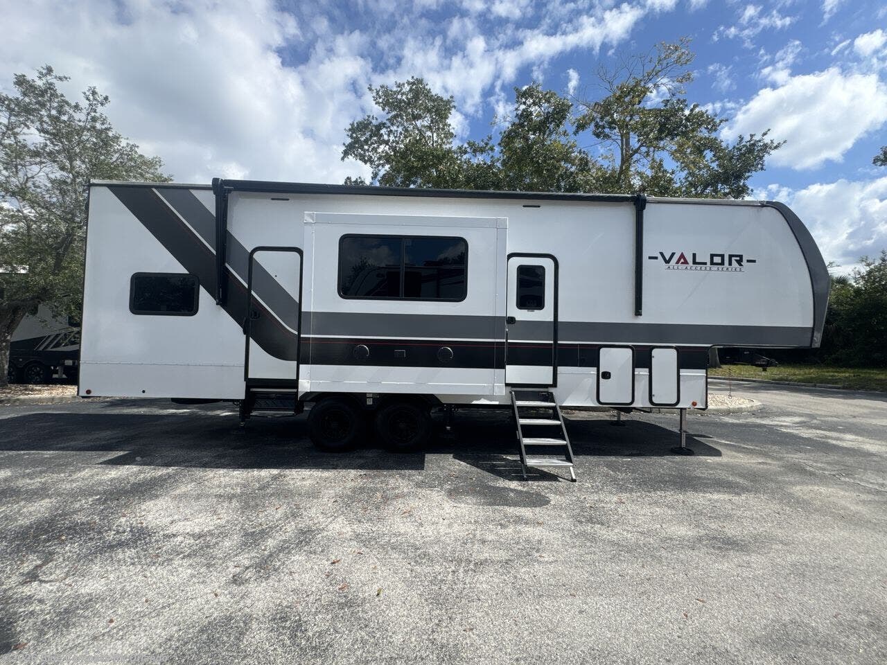 Used 2024 Alliance RV Valor All-Access 31A10 available in Casselberry, Florida