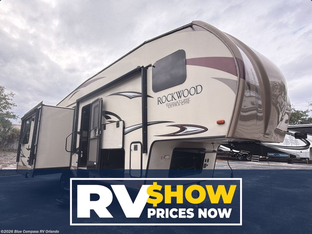 Used 2017 Forest River Rockwood Signature Ultra Lite 8289WS available in Casselberry, Florida