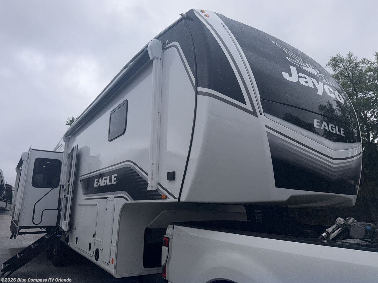 New 2026 Jayco Eagle 321RSTS available in Casselberry, Florida
