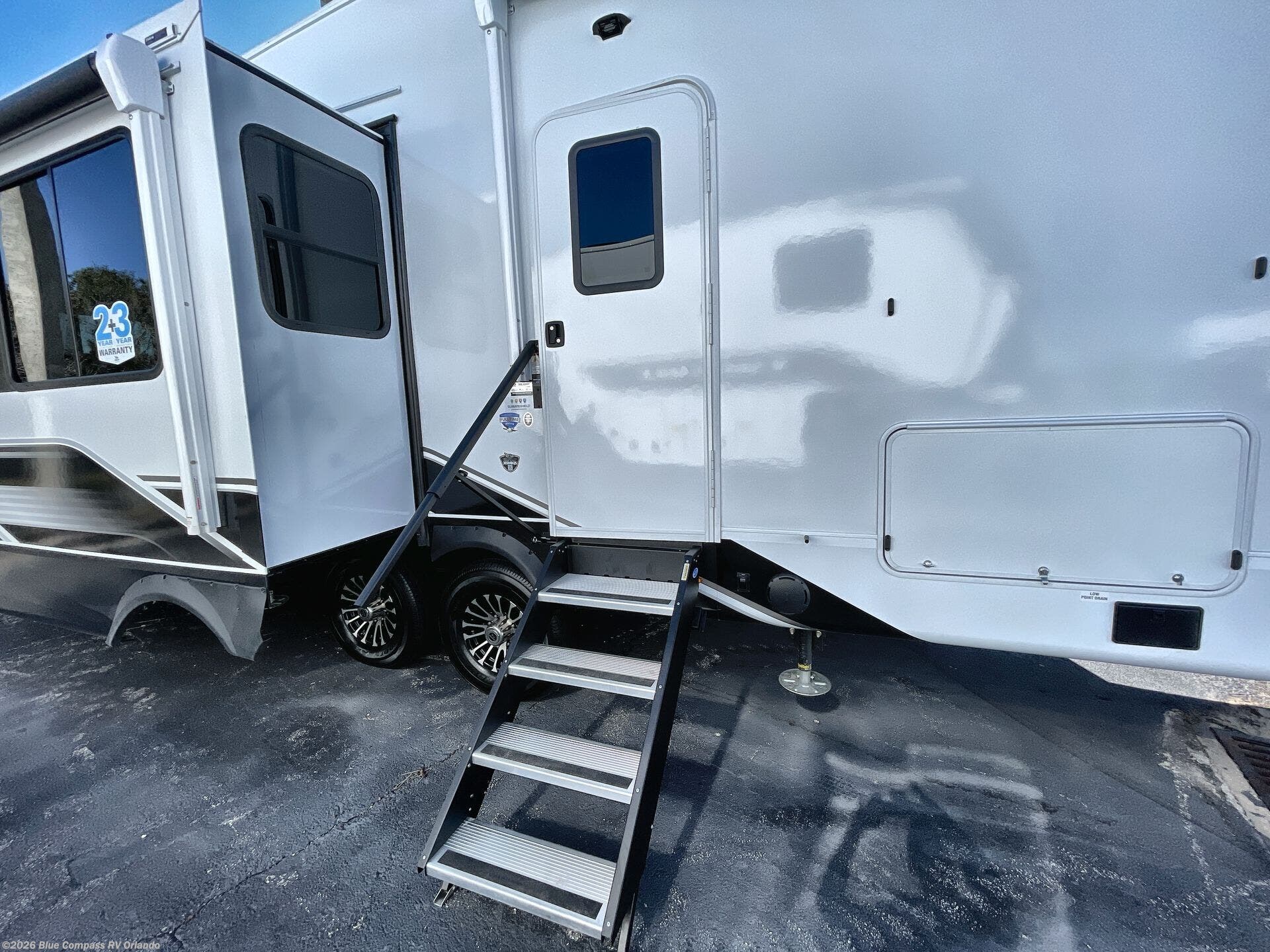 New 2026 Jayco Eagle 355MBQS available in Casselberry, Florida