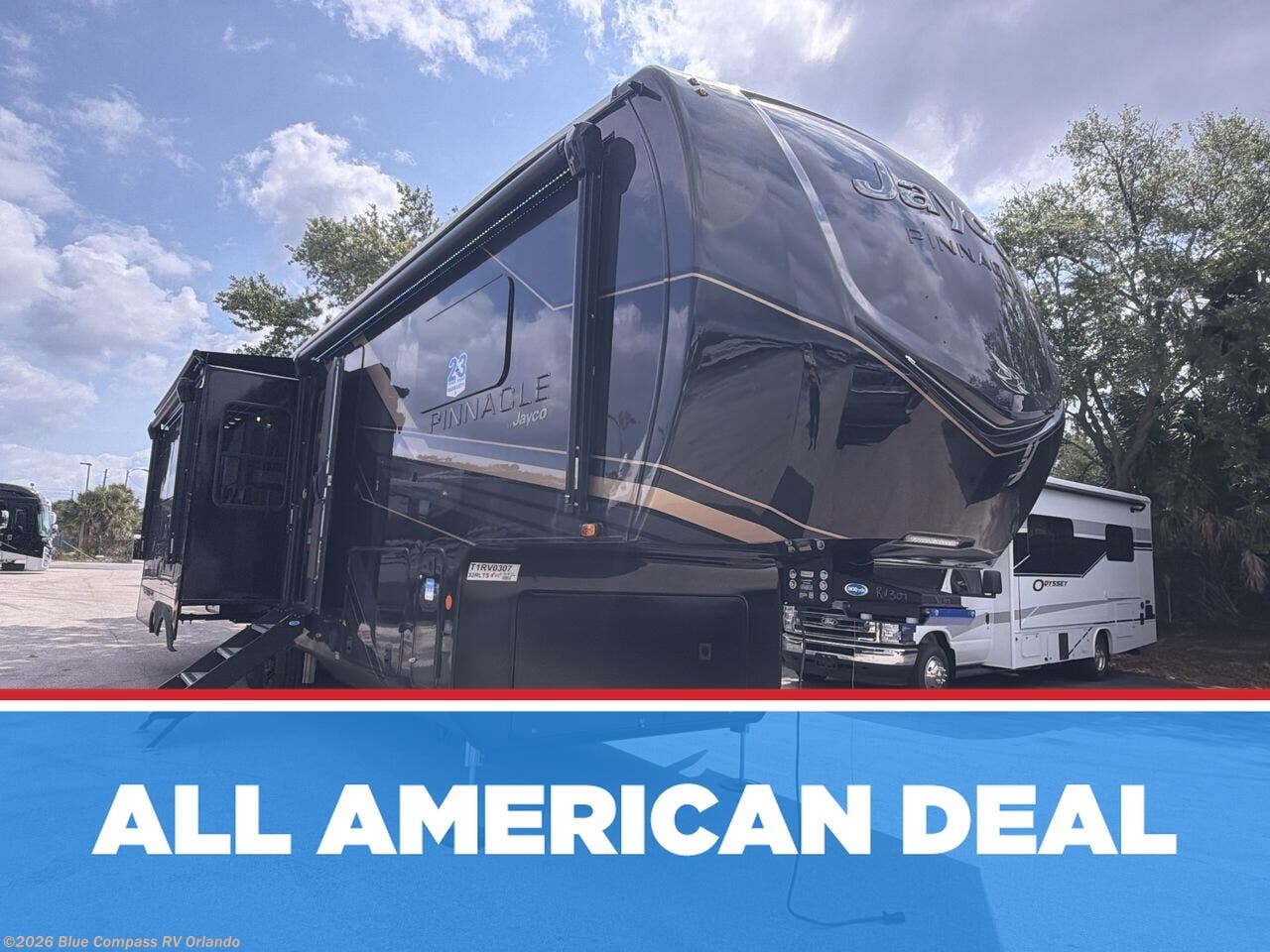 New 2026 Jayco Pinnacle 32RLTS available in Casselberry, Florida