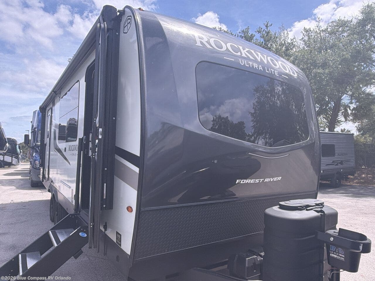 New 2026 Forest River Rockwood Ultra Lite 2619FK available in Casselberry, Florida